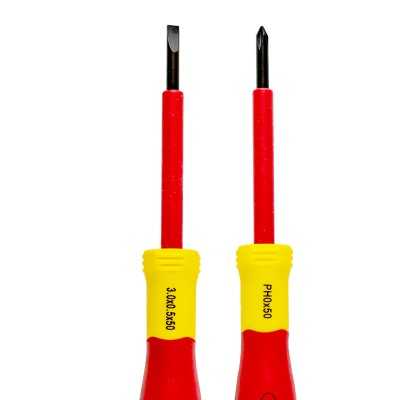 JEU DE 7 TOURNEVIS ISOLÉS 1000V