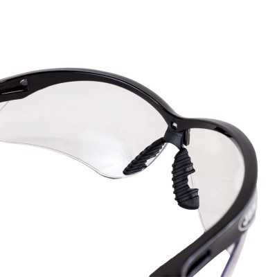 LUNETTES DE PROTECTION SPORTIVES, AVEC PROTECTION ANTIBUÉE
