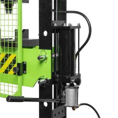 PRESSE HYDROPNEUMATIQUE 50T